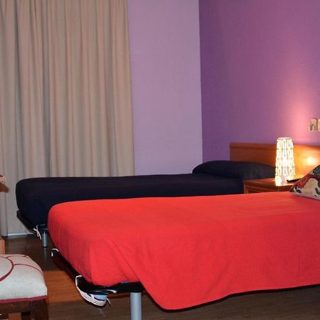 Hostal Gastrobar Carmelo Villarejo de Salvanés Extérieur photo